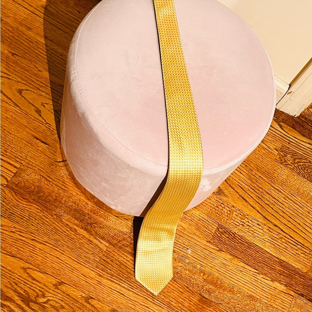 Yellow Necktie